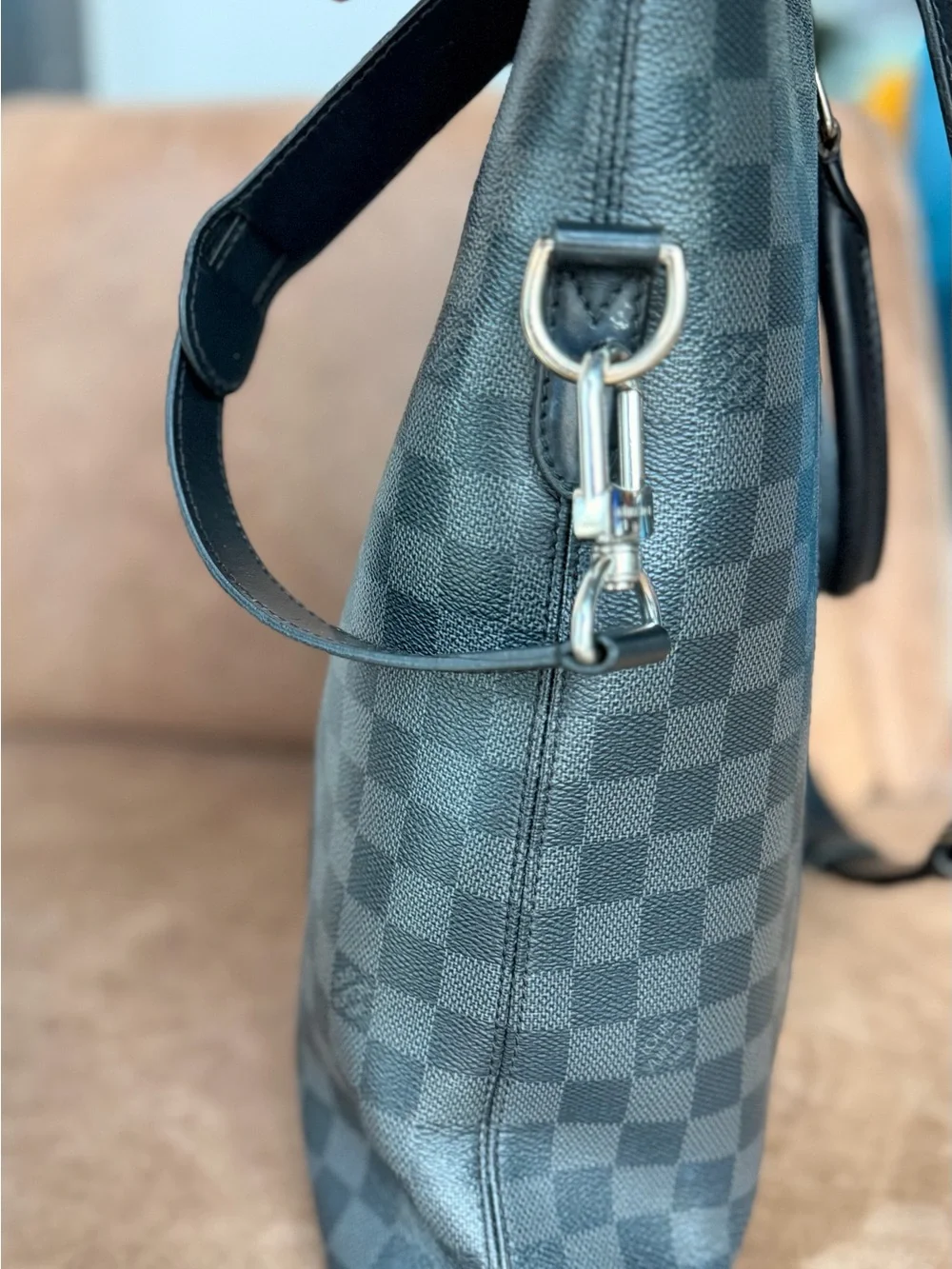 Louis Vuitton Men's Damier Graphite Anton Tote Detachable leather strap